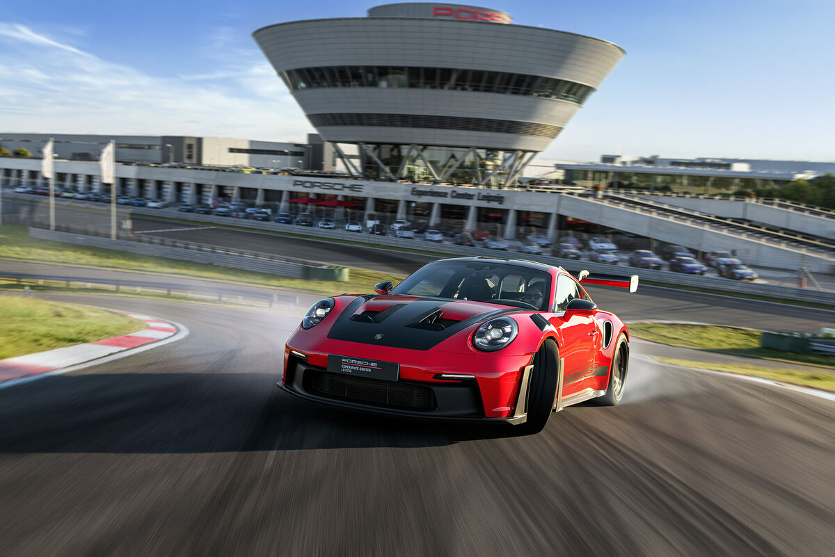 Porsche 911 GT3 RS auf Rundstrecke