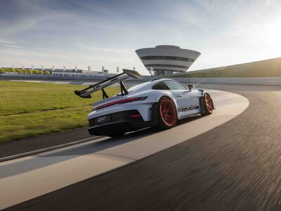 Porsche 911 GT3 RS auf der Rundstrecke.