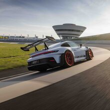 Porsche 911 GT3 RS auf Rundstrecke